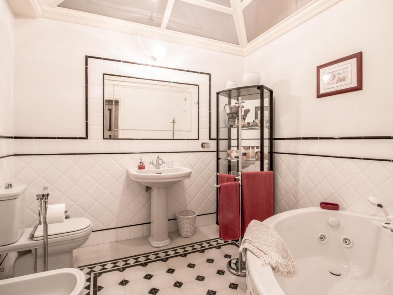 Apartment Palazzo Cittadella By Interhome ルッカ エクステリア 写真